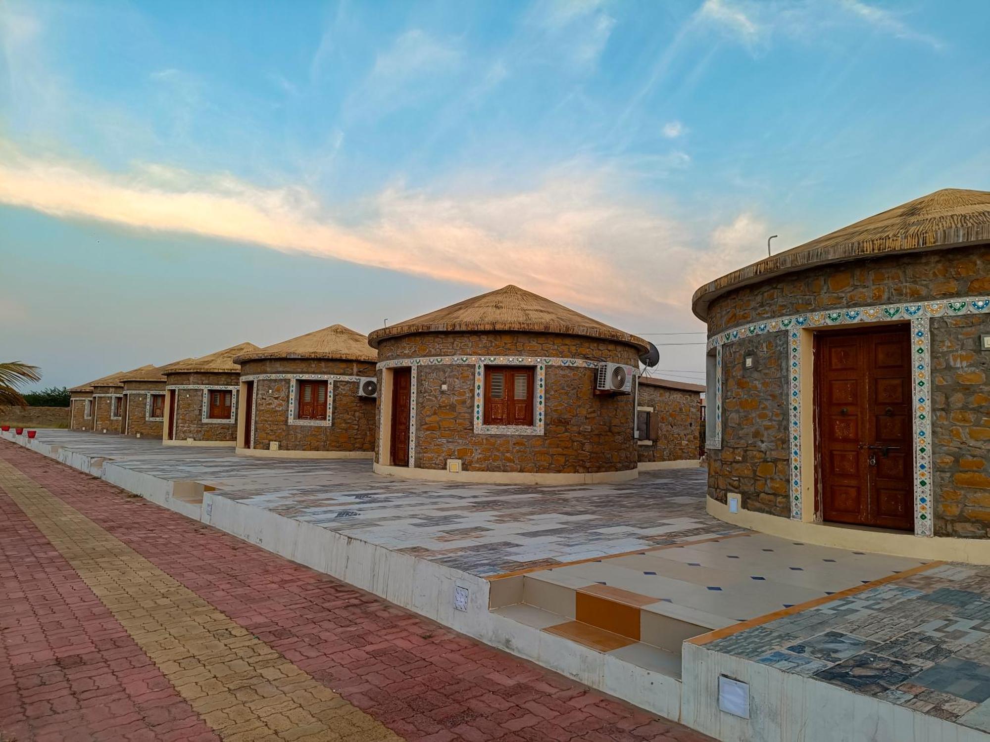 Dholavira Tourism Resort Zewnętrze zdjęcie